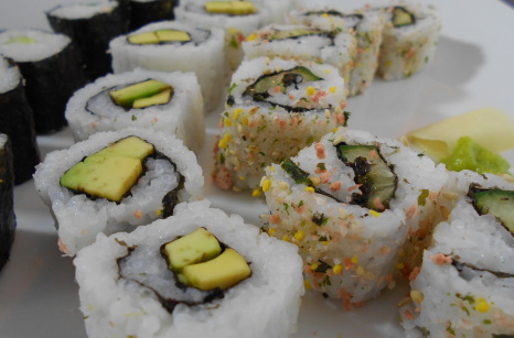 making hosomaki sushi rolls