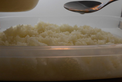 season the sushi rice